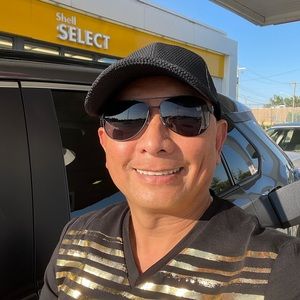 Meet your Posher, Tien